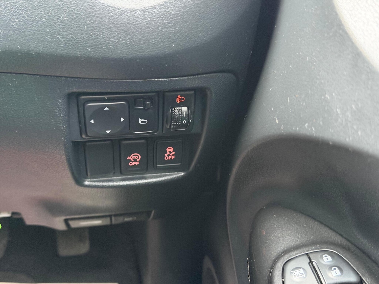 Used Nissan Juke 2014 for sale - 77190817: Photo 40