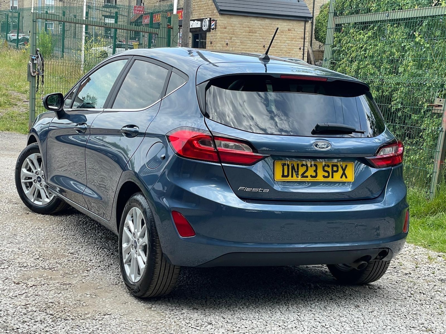 Vehicle 5