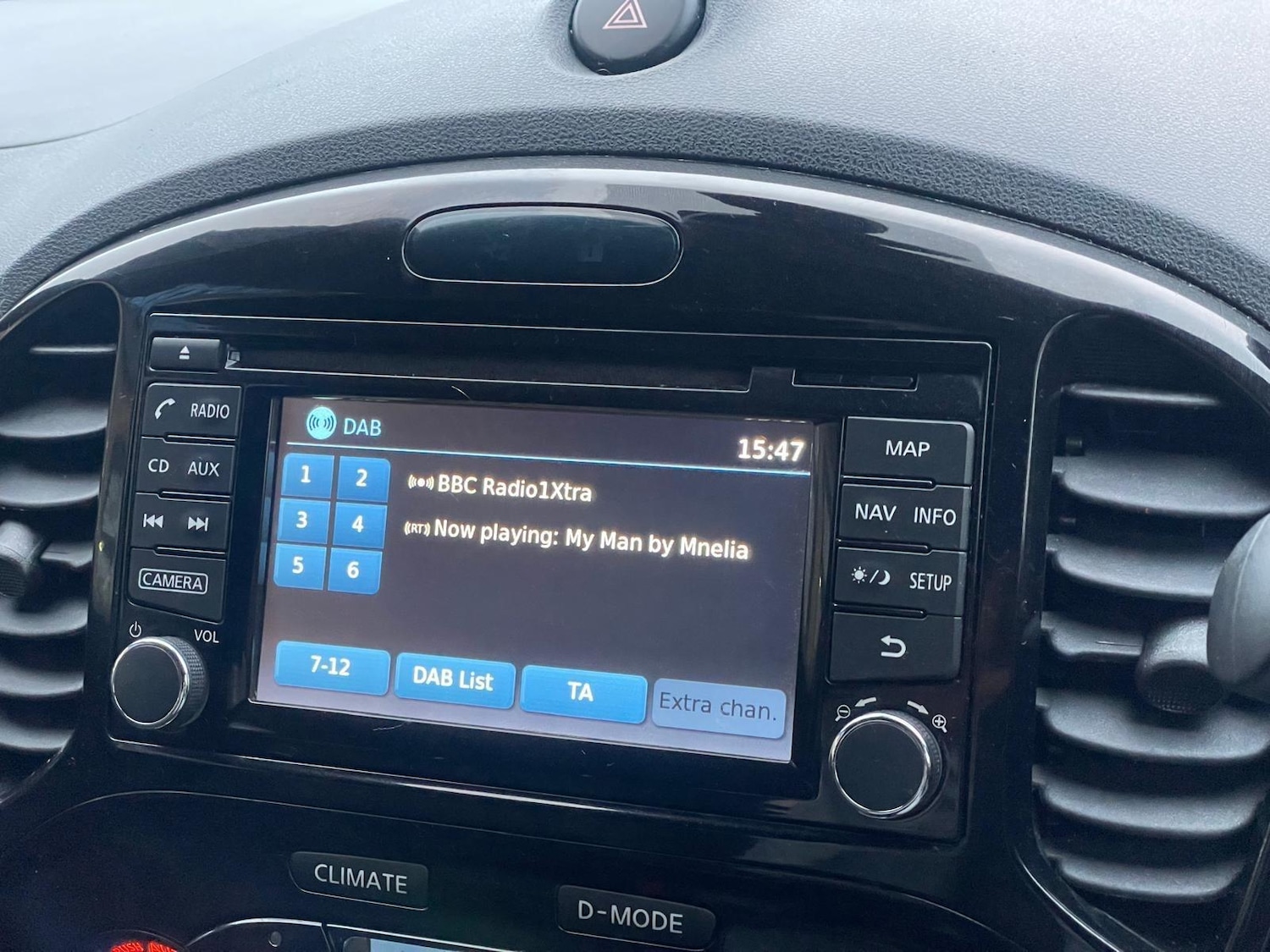 Used Nissan Juke 2018 for sale - 76800807: Photo 17