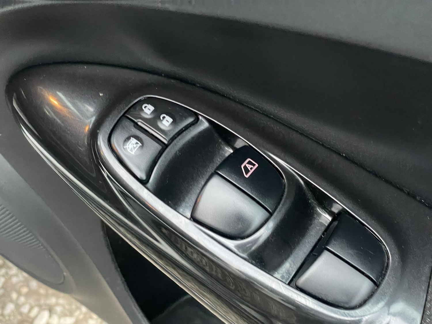 Used Nissan Juke 2018 for sale - 76800807: Photo 19