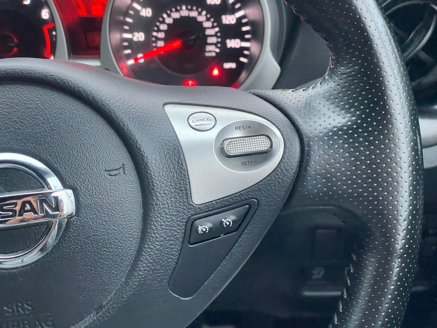 Used Nissan Juke 2018 for sale - 76800807: Photo 21