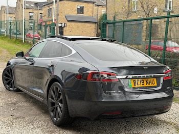 Used Tesla Model S 2019 for sale - 78072028: Photo