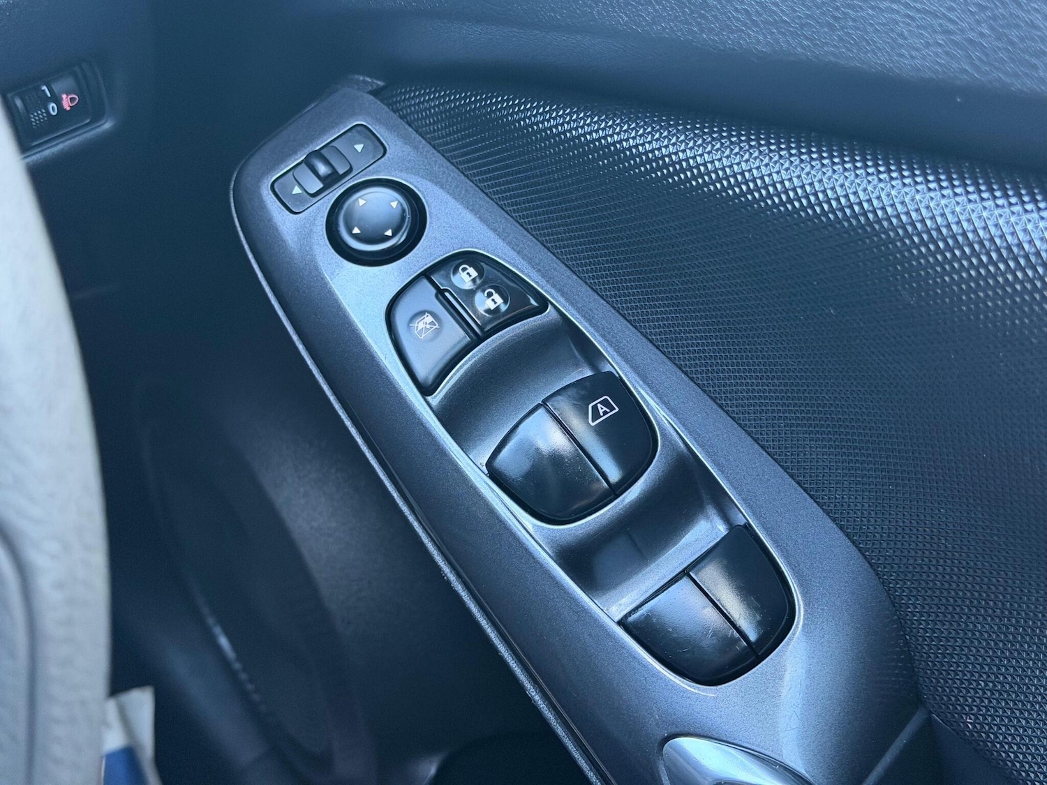 Used Nissan Juke 2023 for sale - 77130857: Photo 22