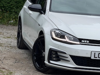 Used Volkswagen Golf 2018 for sale - 78516673: Photo