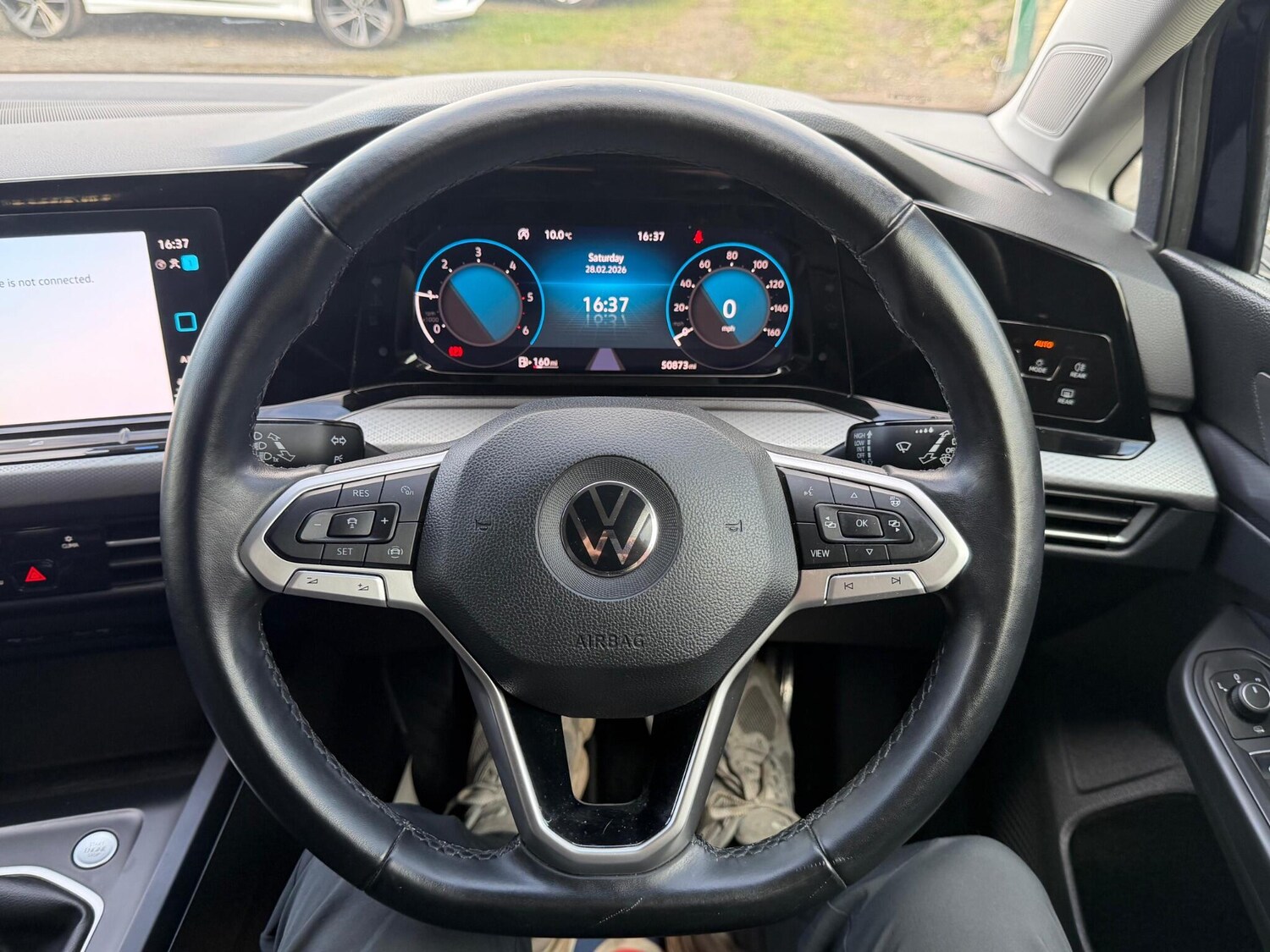 Used Volkswagen Golf 2022 for sale - 77723710: Photo 32