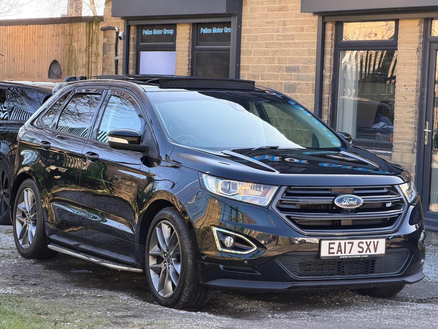 Used Ford Edge for sale - 77939965: Photo 2