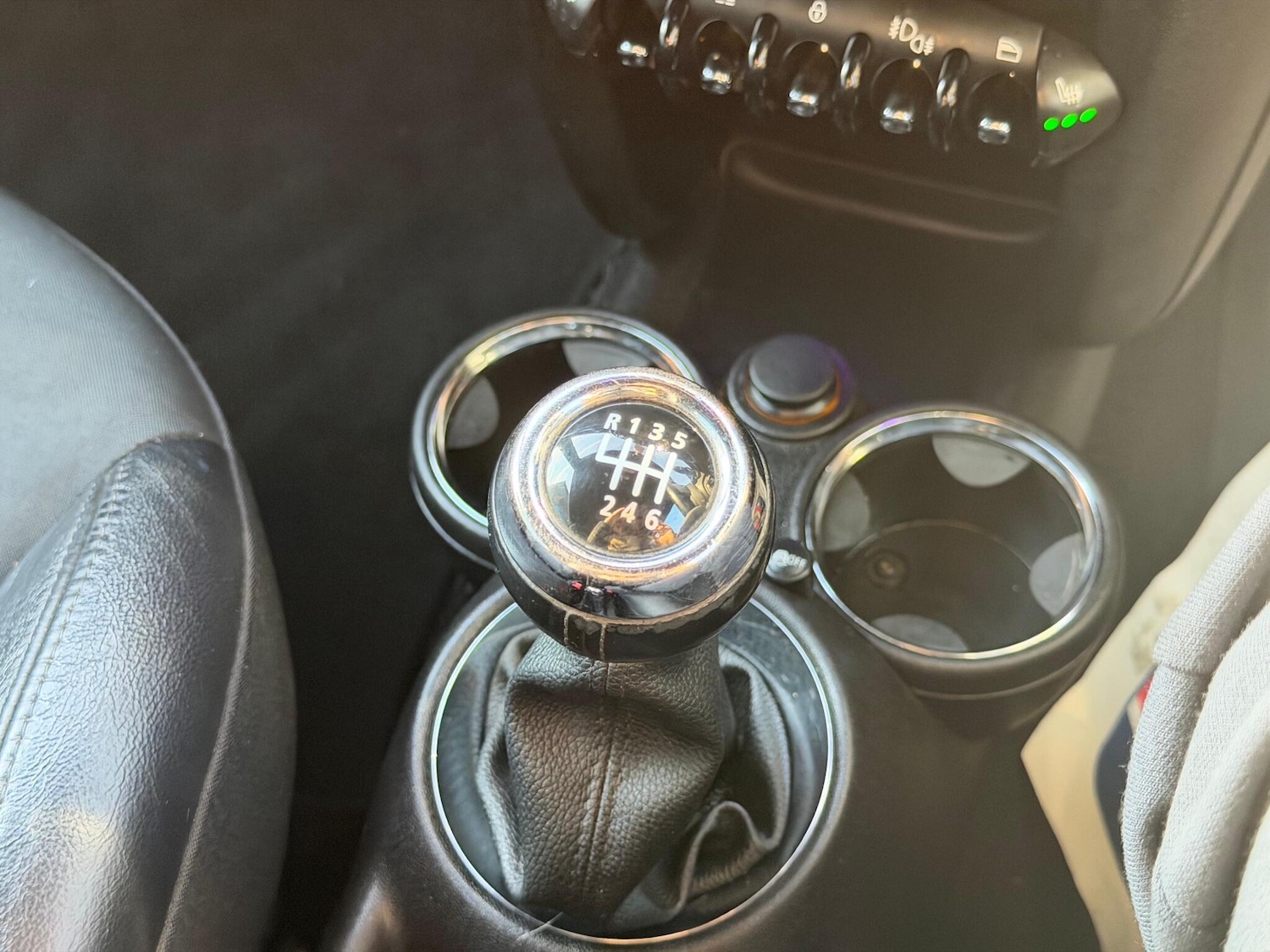 Used MINI Convertible 2012 for sale - 76658338: Photo 26