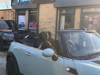 Used MINI Convertible 2012 for sale - 76658338: Photo