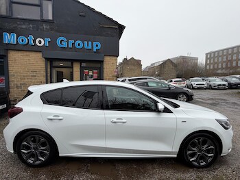 Used Ford Focus 2023 for sale - 78334706: Photo