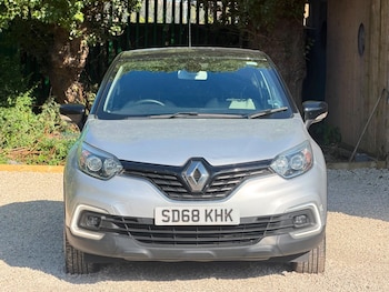Used Renault Captur 2018 for sale - 79412070: Photo