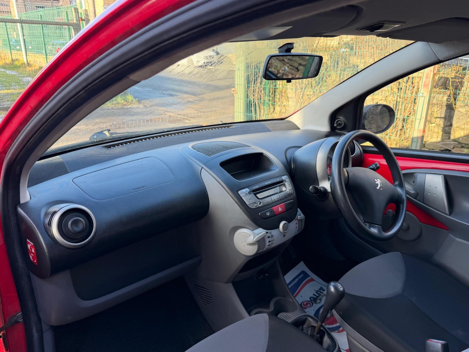 Used Peugeot 107 for sale - 77424722: Photo 16