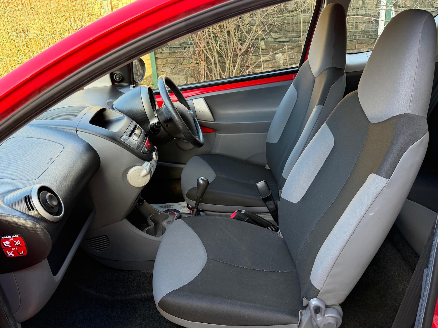 Used Peugeot 107 for sale - 77424722: Photo 17