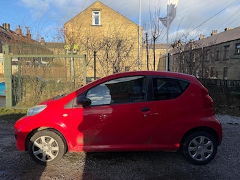 Used Peugeot 107 2011 for sale - 77424722: Photo