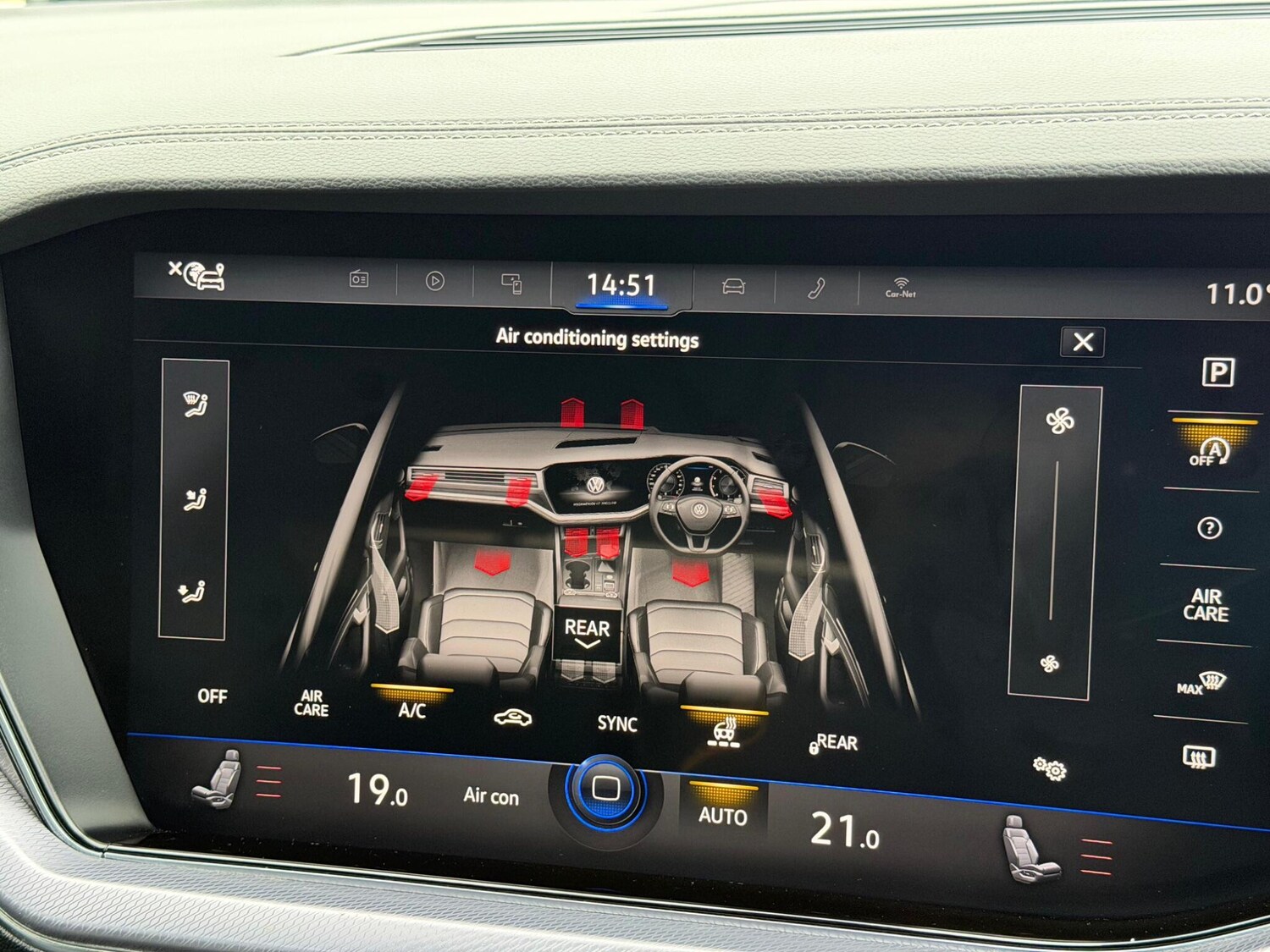 Used Volkswagen Touareg 2019 for sale - 77637647: Photo 31