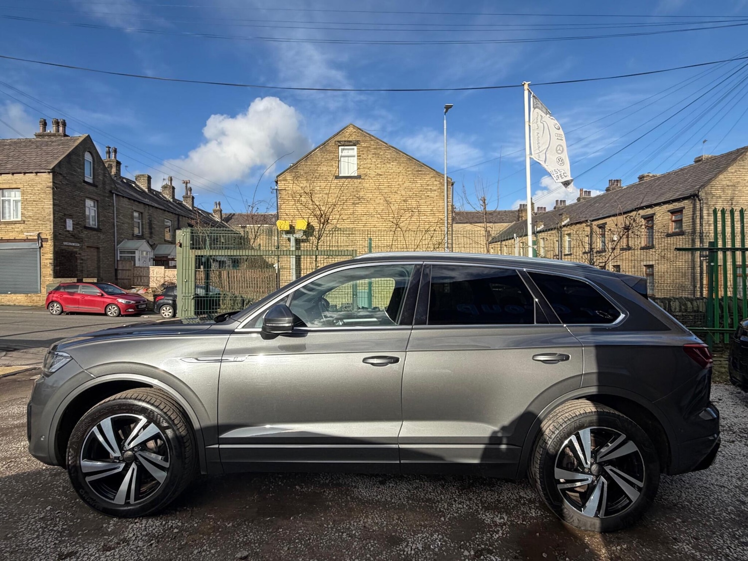 Used Volkswagen Touareg 2019 for sale - 77637647: Photo 8