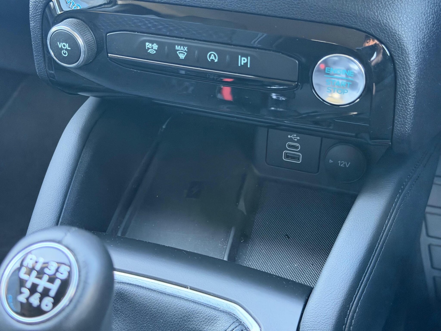 Used Ford Kuga 2018 for sale - 77957142: Photo 12