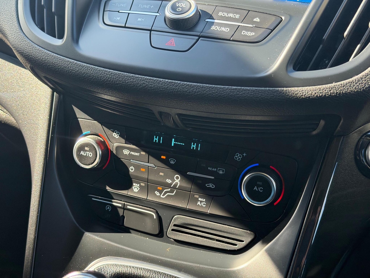 Used Ford Kuga 2018 for sale - 77957142: Photo 34