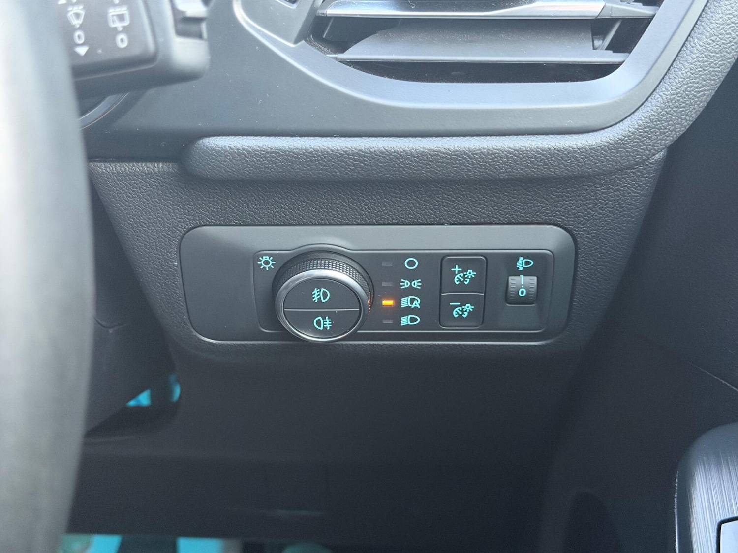 Used Ford Kuga 2025 for sale - 76866262: Photo 13