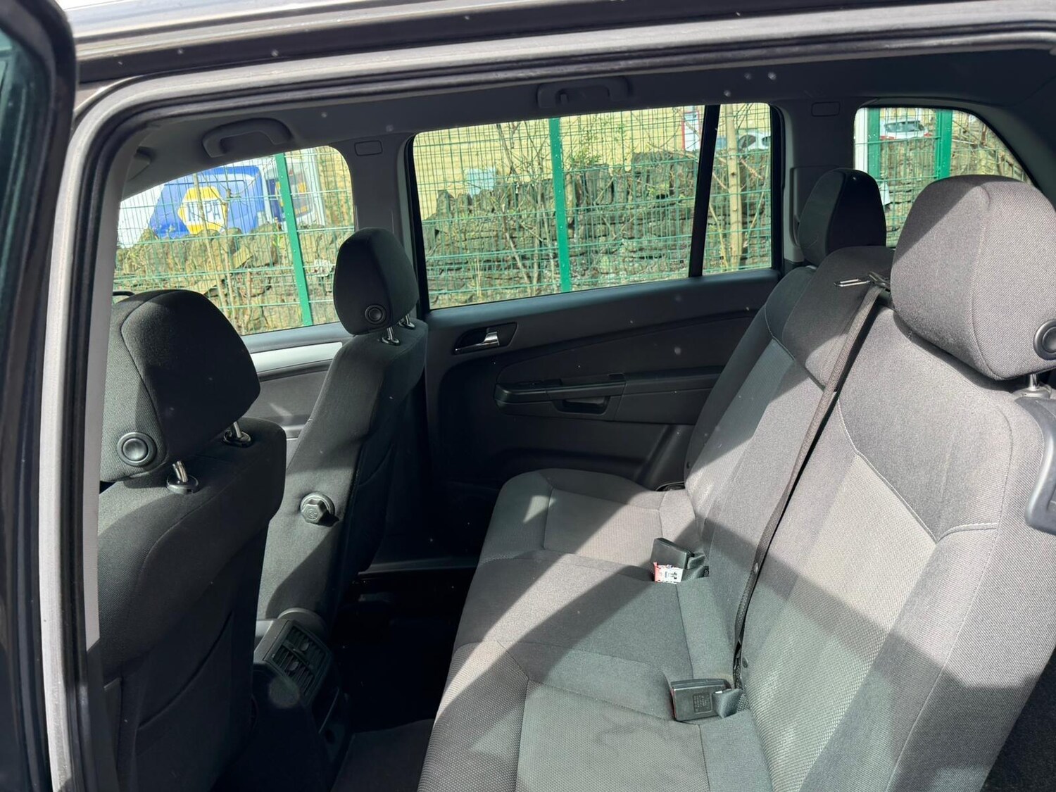 Used Vauxhall Zafira for sale - 78141452: Photo 17