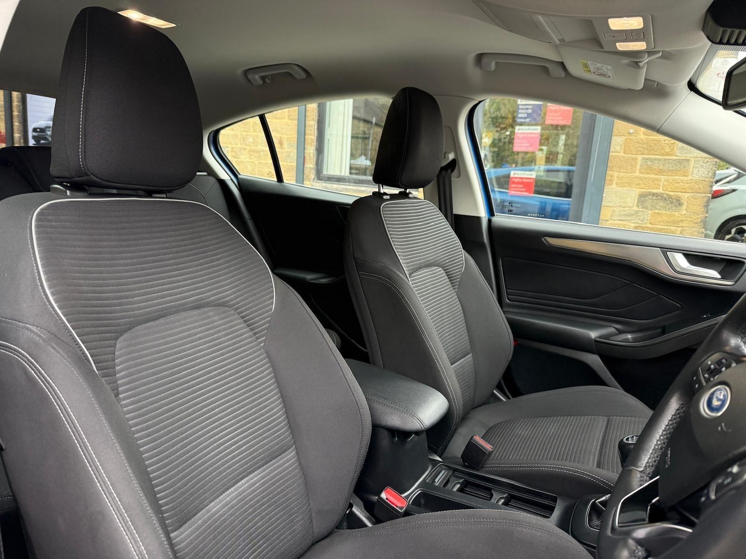 Used Ford Focus for sale - 76485609: Photo 20