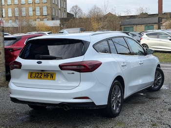 Used Ford Focus 2022 for sale - 76855938: Photo