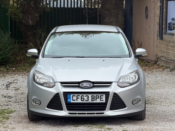 Used Ford Focus 2014 for sale - 76314729: Photo 2