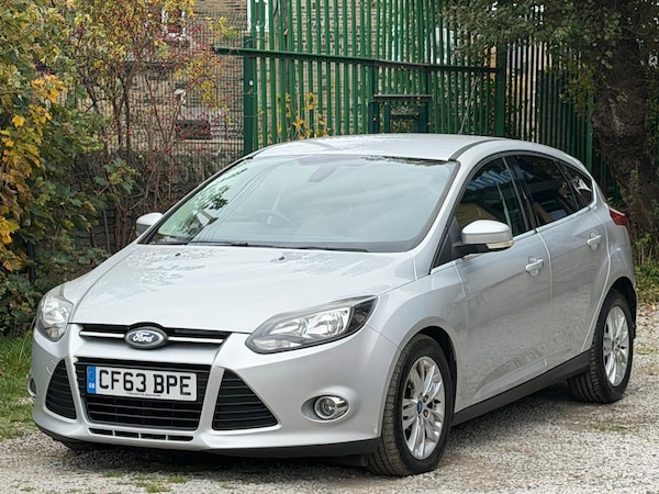 Used Ford Focus 2014 for sale - 76314729: Photo 3