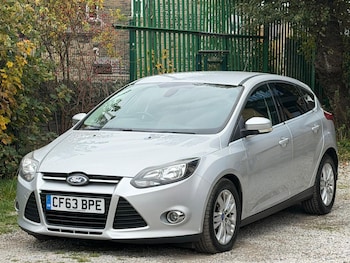 Used Ford Focus 2014 for sale - 76314729: Photo 3