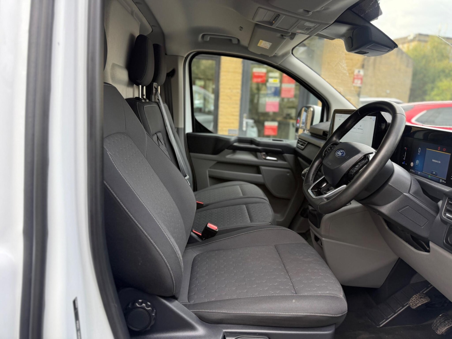 Used Ford Transit Custom 2024 for sale - 76122973: Photo 13