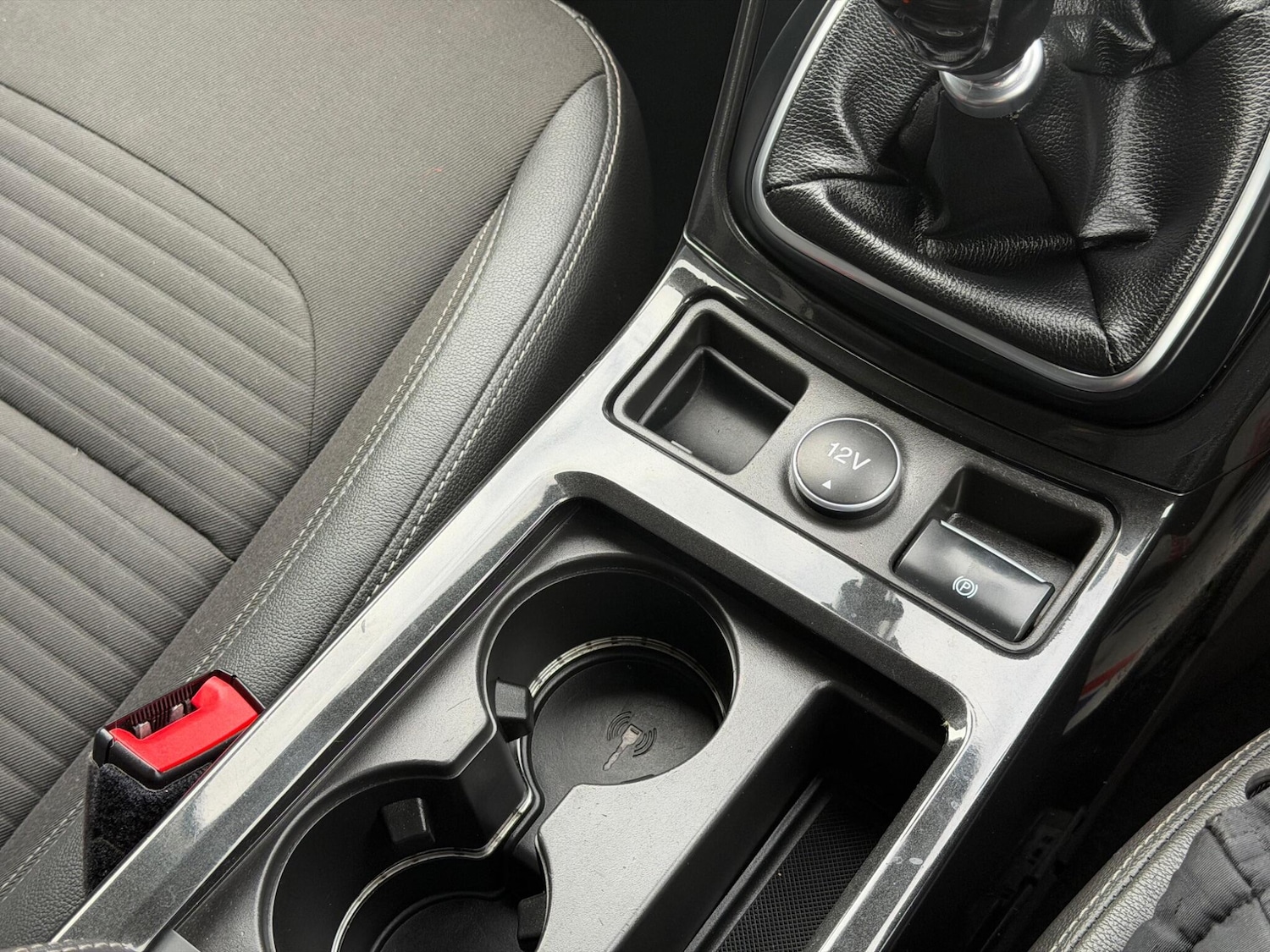 Used Ford Kuga 2018 for sale - 77958322: Photo 31