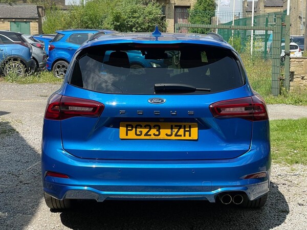Used Ford Focus 2023 for sale - 74990201: Photo 6