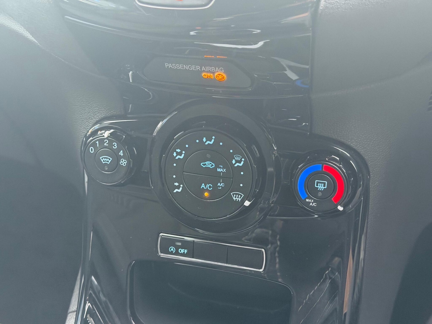 Used Ford Fiesta 2016 for sale - 77469210: Photo 18