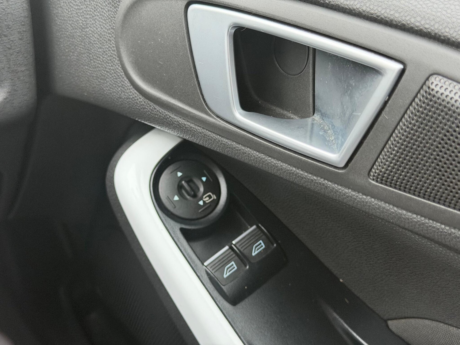 Used Ford Fiesta 2016 for sale - 77469210: Photo 24