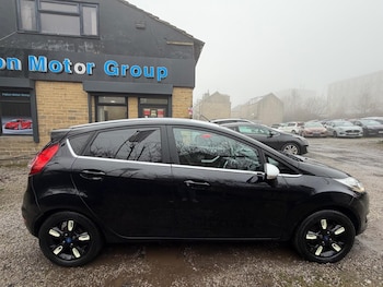 Used Ford Fiesta 2016 for sale - 77469210: Photo