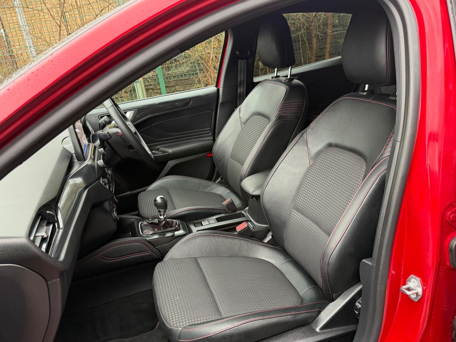 Used Ford Focus 2021 for sale - 76925890: Photo 24