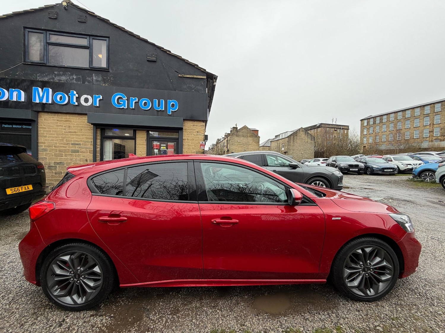 Used Ford Focus 2021 for sale - 76925890: Photo 8