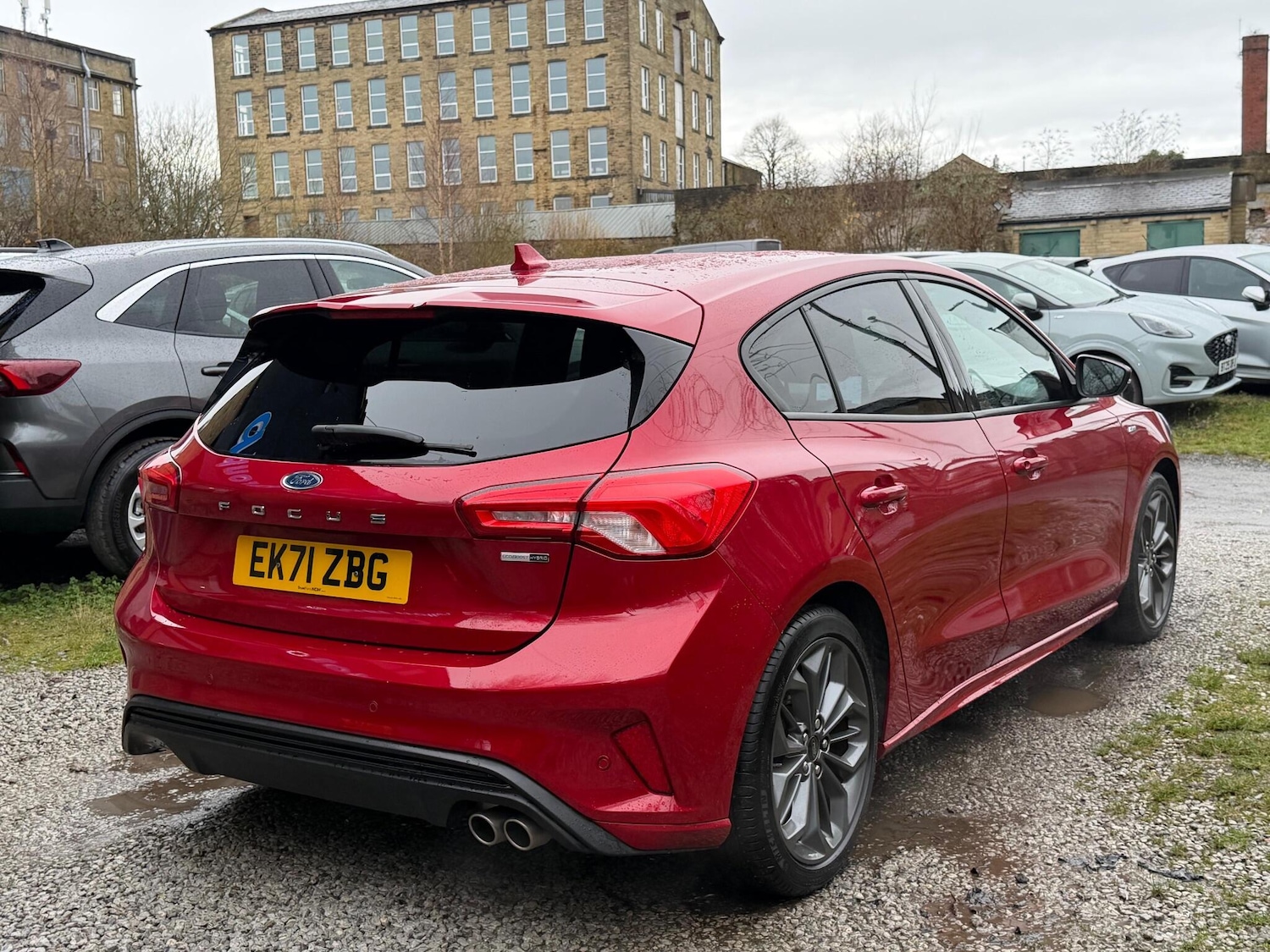 Used Ford Focus 2021 for sale - 76925890: Photo 9