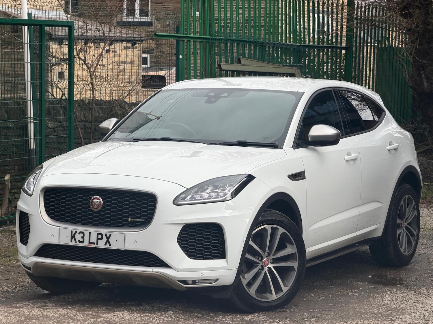 Used Jaguar E-Pace 2020 for sale - 77723072: Photo 1