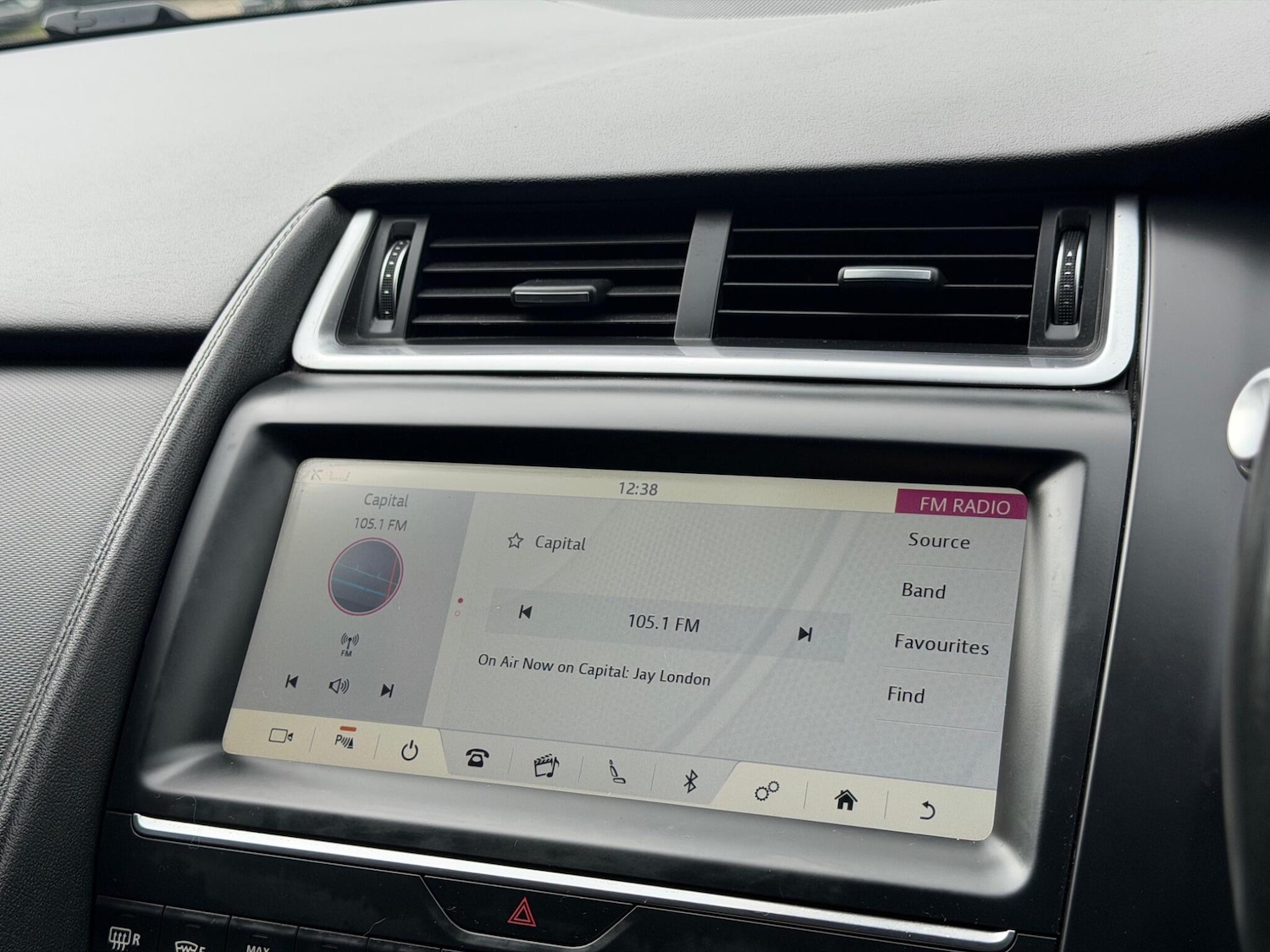 Used Jaguar E-Pace 2020 for sale - 77723072: Photo 14