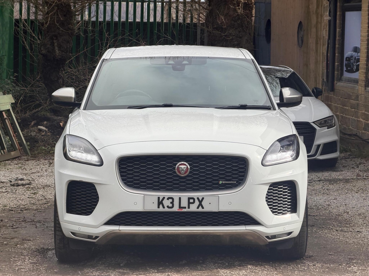 Used Jaguar E-Pace 2020 for sale - 77723072: Photo 2