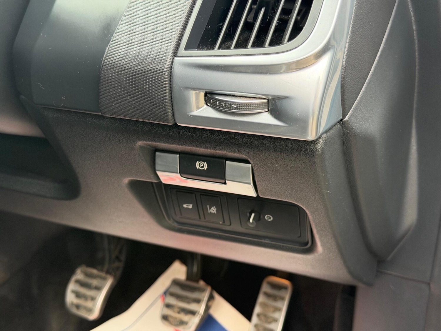 Used Jaguar E-Pace 2020 for sale - 77723072: Photo 22