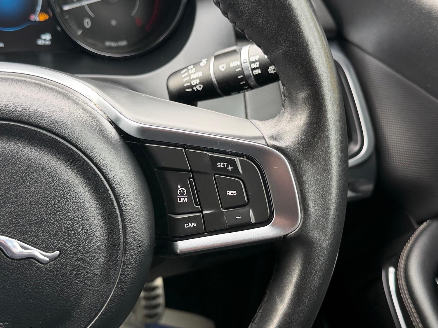 Used Jaguar E-Pace 2020 for sale - 77723072: Photo 24