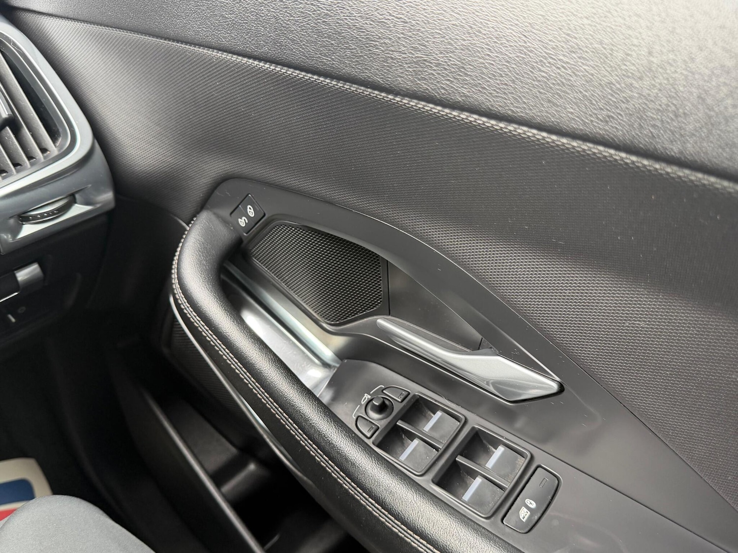 Used Jaguar E-Pace 2020 for sale - 77723072: Photo 27