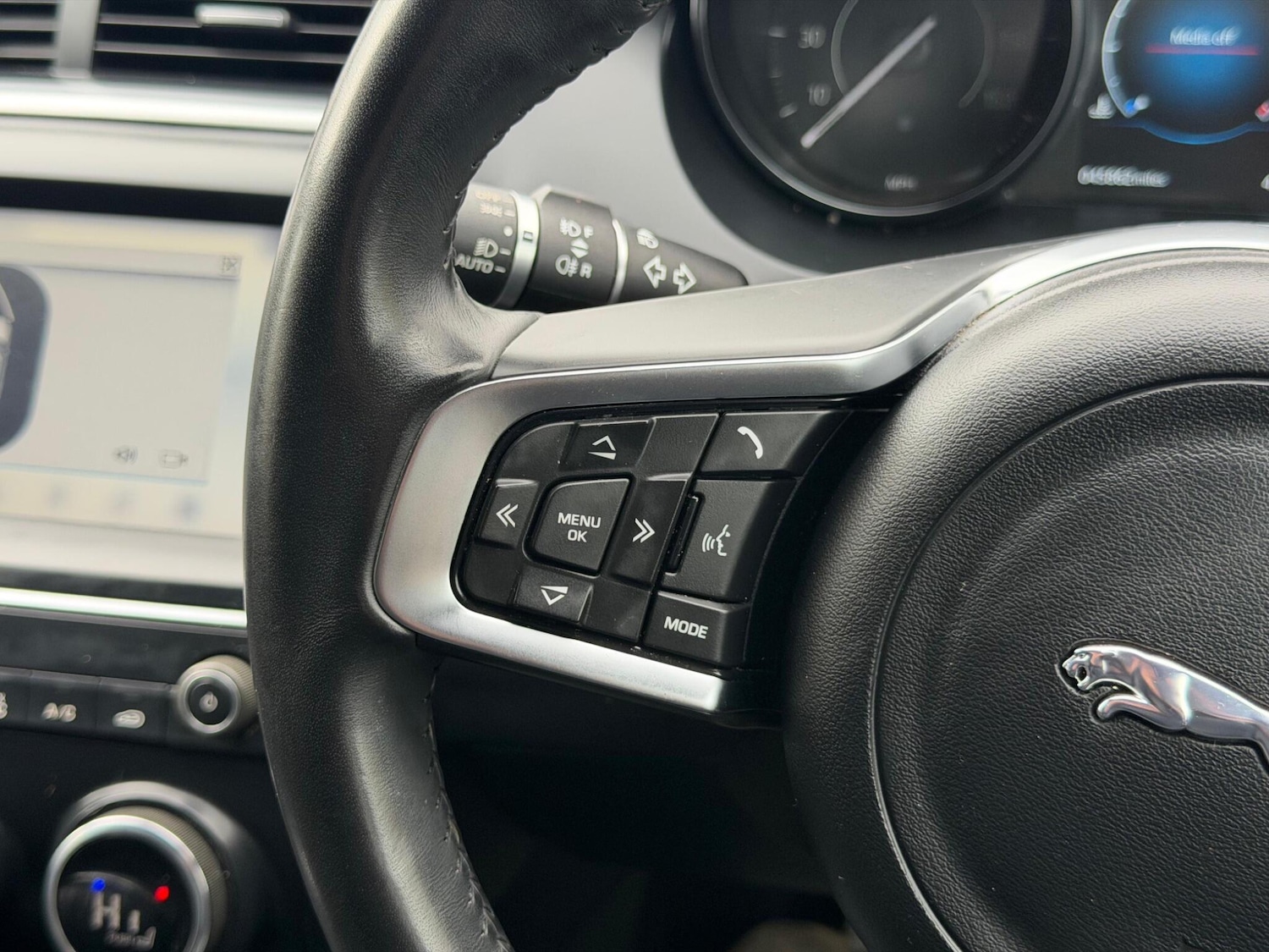 Used Jaguar E-Pace 2020 for sale - 77723072: Photo 30