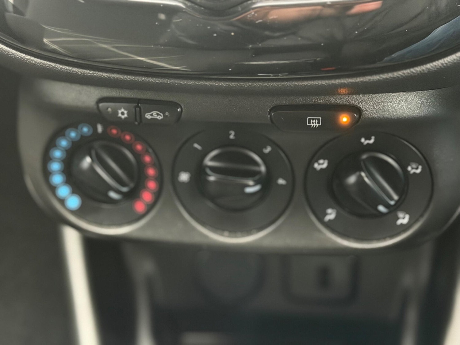 Used Vauxhall Corsa 2018 for sale - 77386565: Photo 38