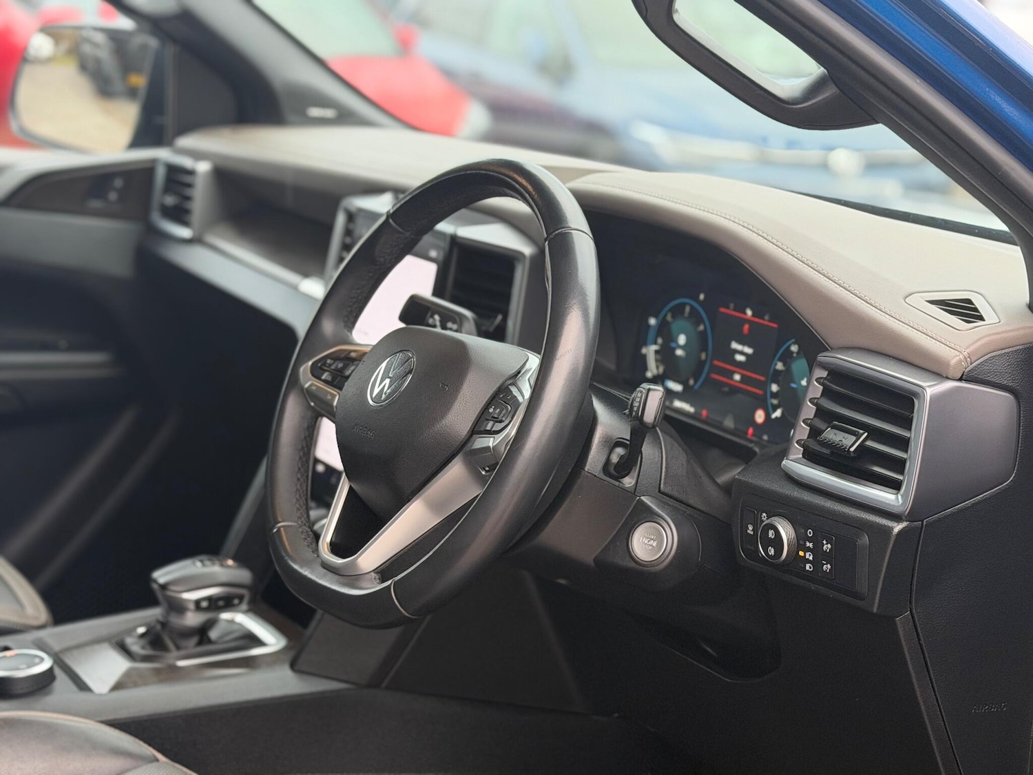 Used Volkswagen Amarok 2023 for sale - 77646930: Photo 25