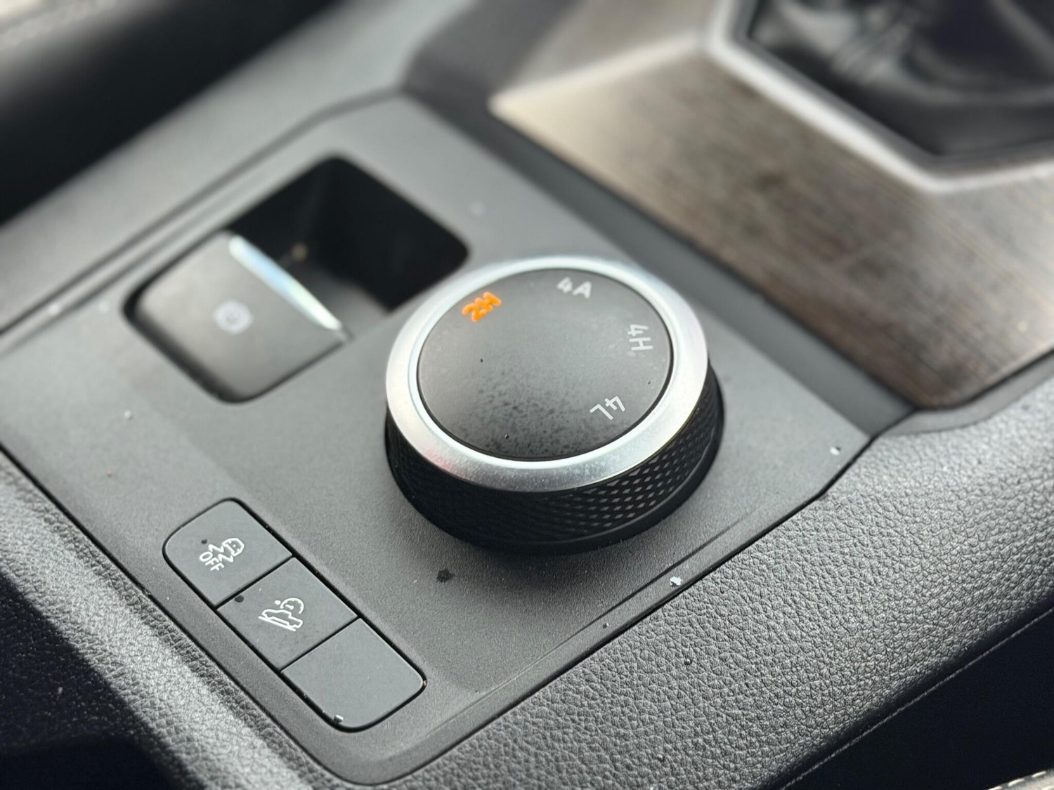 Used Volkswagen Amarok 2023 for sale - 77646930: Photo 61