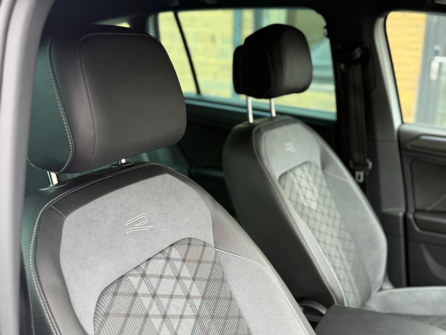 Used Volkswagen Tiguan 2023 for sale - 77993096: Photo 29