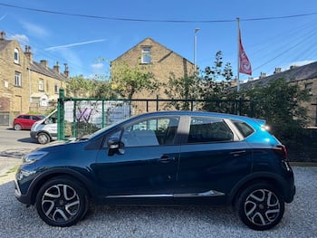 Used Renault Captur 2018 for sale - 79697981: Photo
