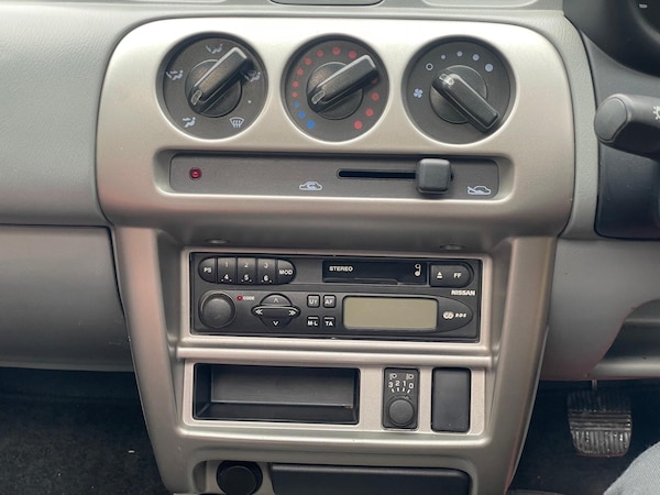 Used Nissan Micra 1999 for sale - 76213879: Photo 25